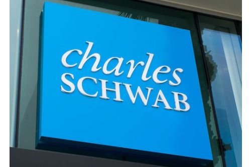 Is Charles Schwab’s $7T in Jeopardy in the Banking Fallout?